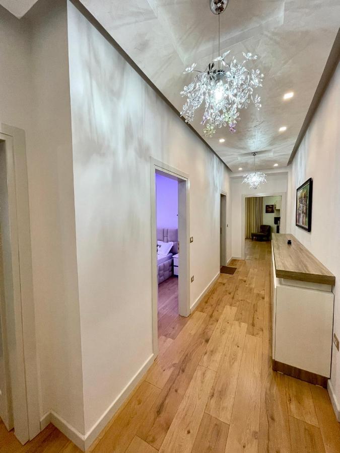 Queen'S Luxury Apartments Lake 티라나 외부 사진