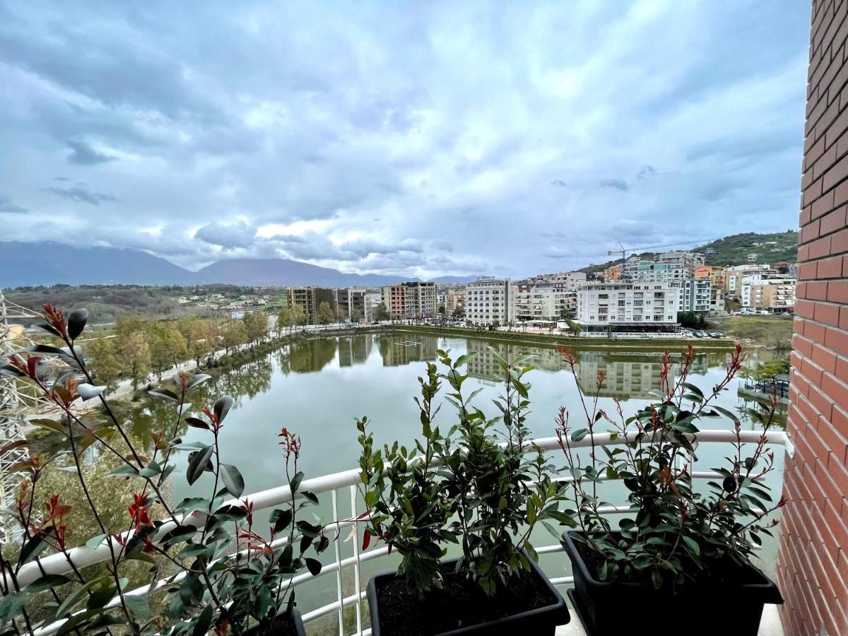 Queen'S Luxury Apartments Lake 티라나 외부 사진
