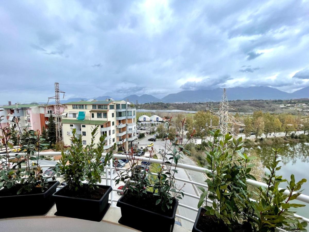 Queen'S Luxury Apartments Lake 티라나 외부 사진