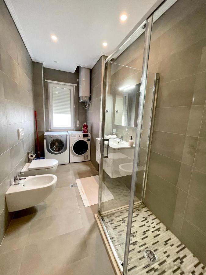 Queen'S Luxury Apartments Lake 티라나 외부 사진